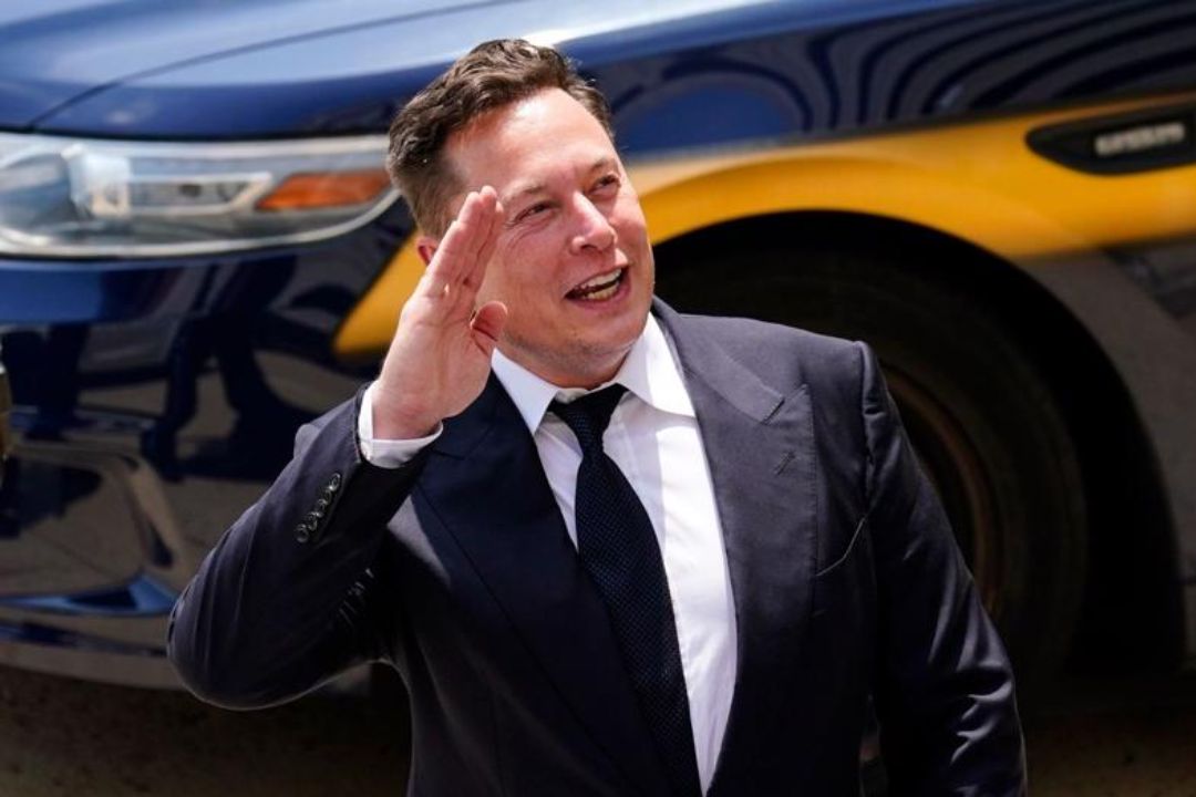 ielts-speaking-part-1-2-3-topic-Celebrities-famous-people-elon-musk