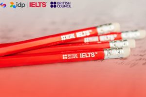 Đi thi IELTS cần mang theo những gì?